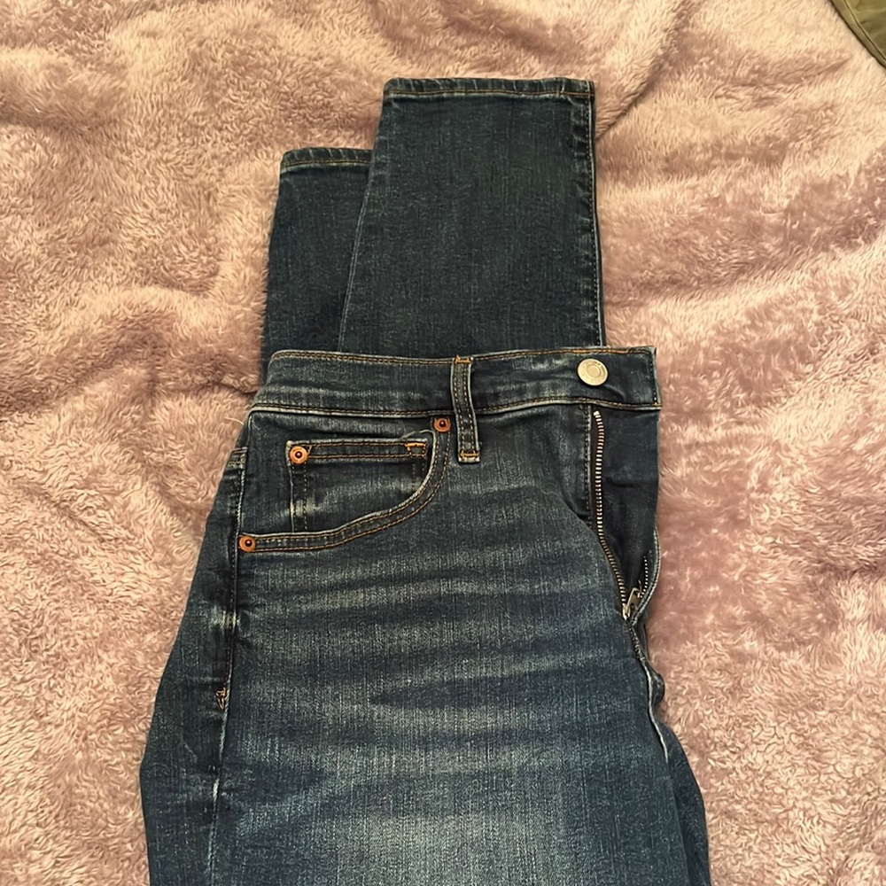 Gap high rise skinny jeans size 12/31 short